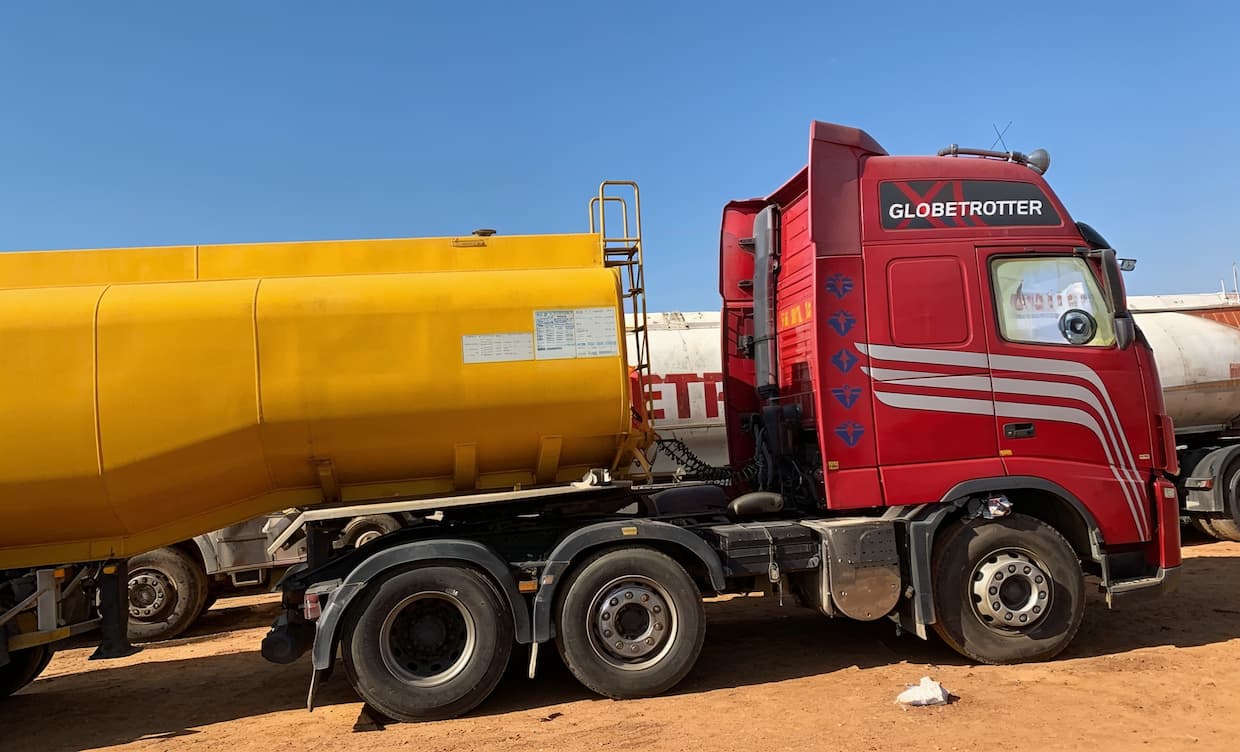 Volvo FH tanker